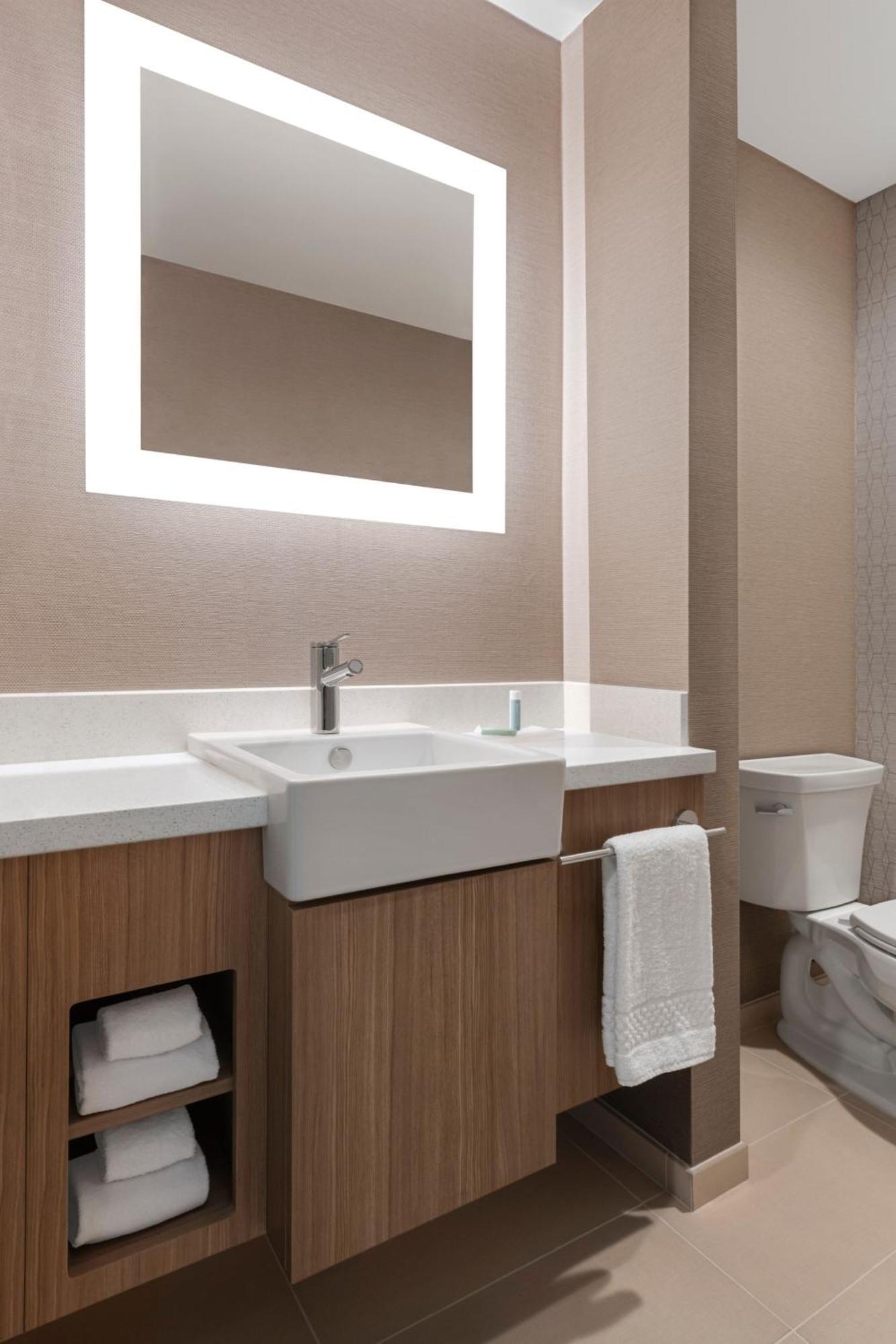 Springhill Suites By Marriott Chula Vista Eastlake Eksteriør billede